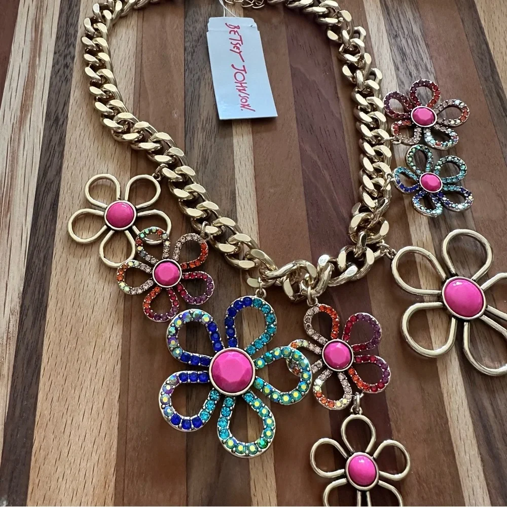 Betsey Johnson Flower Statement Necklace